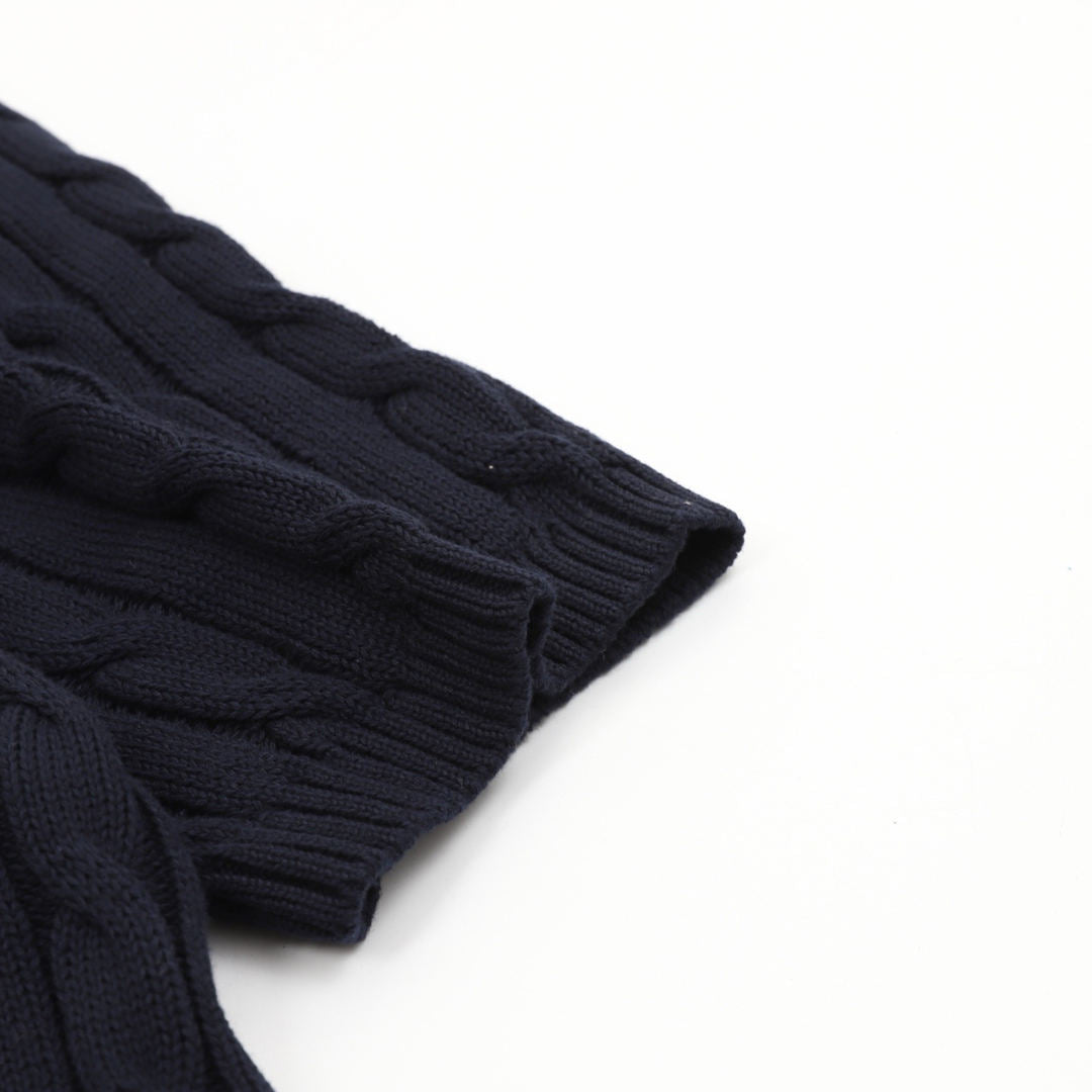 Cable-Knit Crewneck Sweater Navy